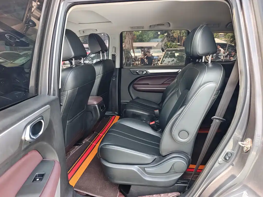 GAC Motor Trumpchi M6 — миниатюра 9