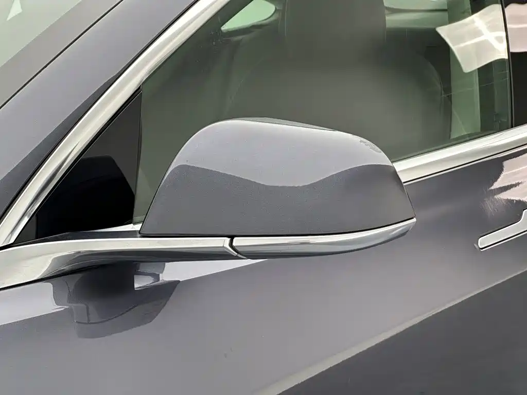 Tesla Model 3 — миниатюра 26