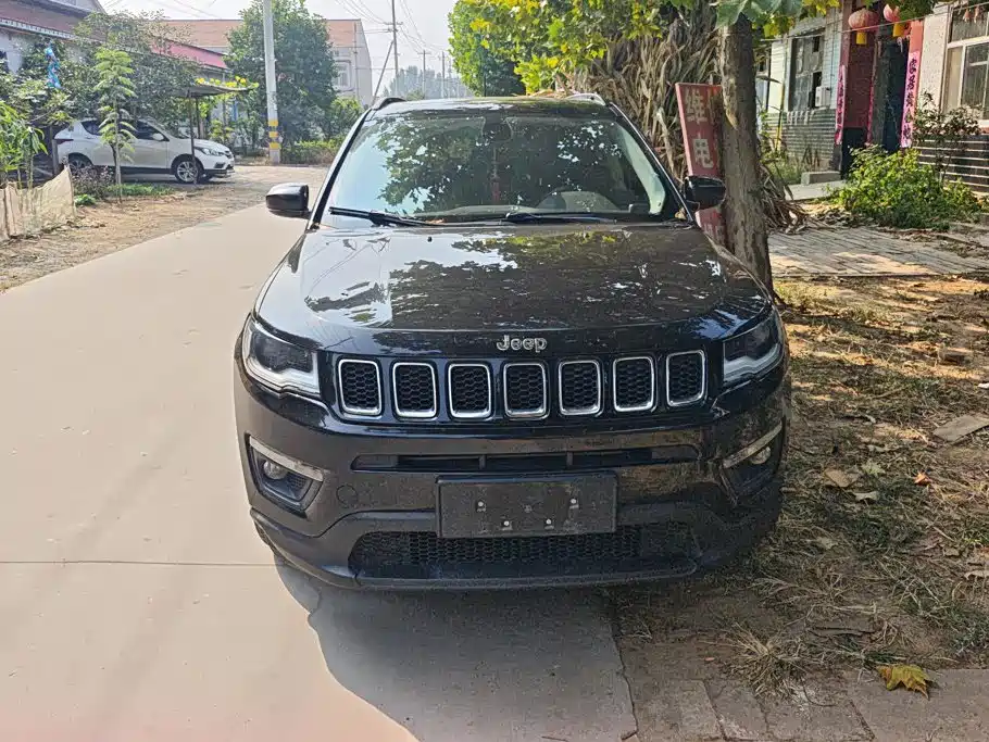 Jeep Compass — миниатюра 2