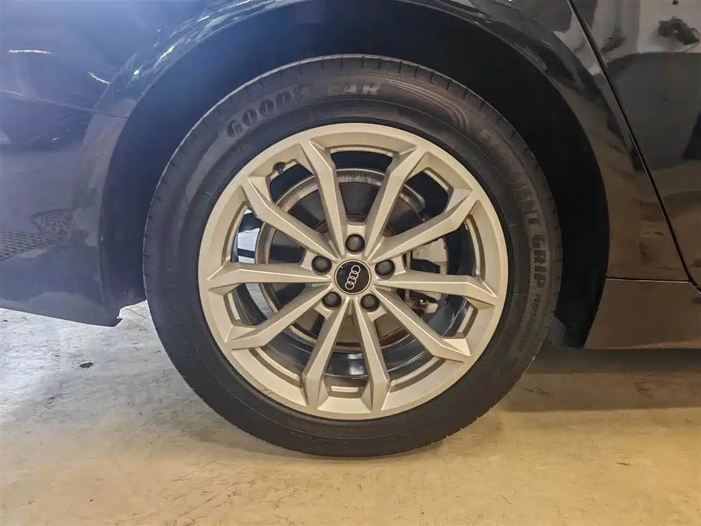 Audi A6L — миниатюра 16