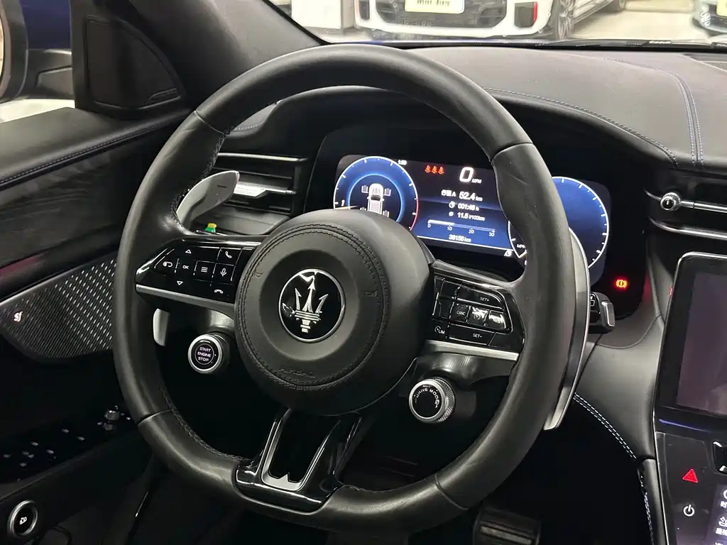 Maserati Grecale — миниатюра 12