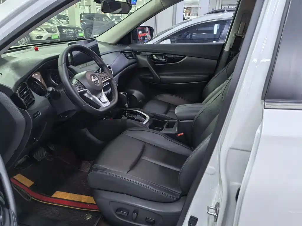 Nissan X-Trail — миниатюра 7