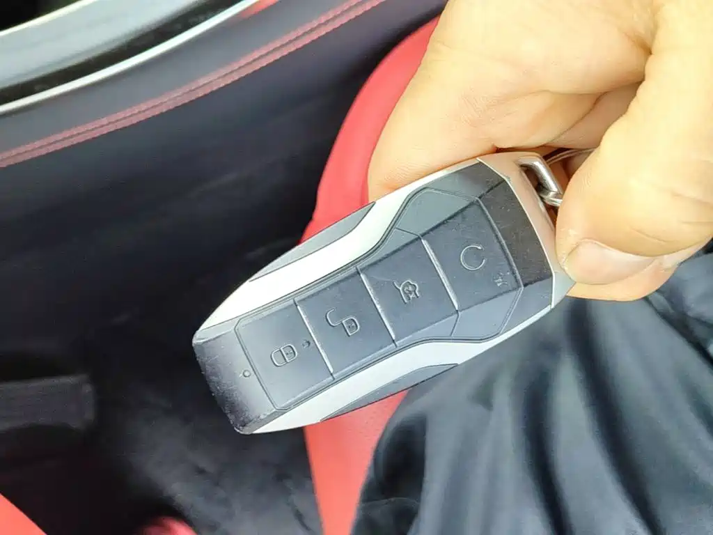 BYD Han — миниатюра 9