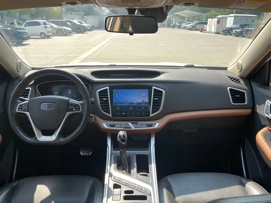 Geely Vision X6 — миниатюра 6
