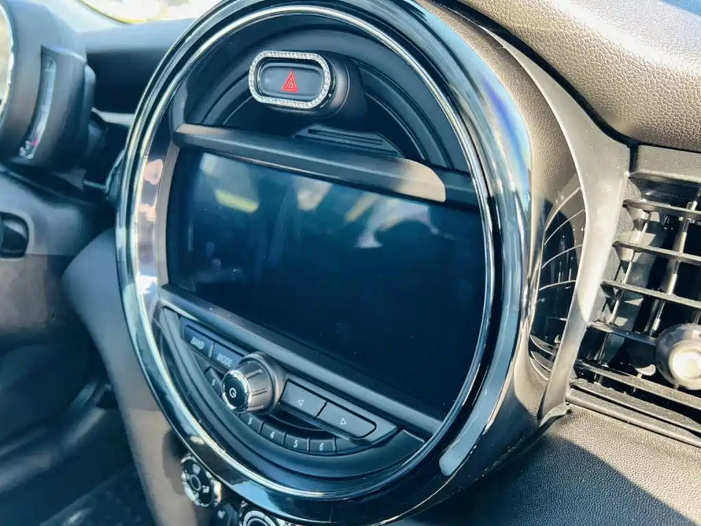 MINI Mini — миниатюра 10