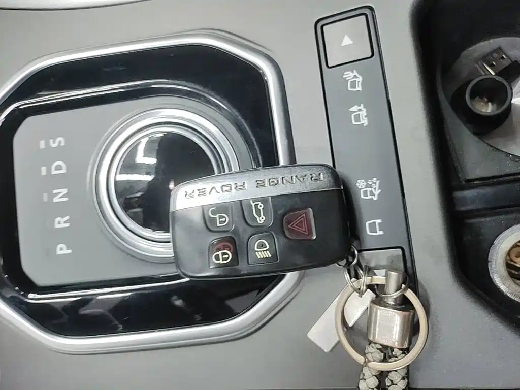 Land Rover Evoque — миниатюра 9