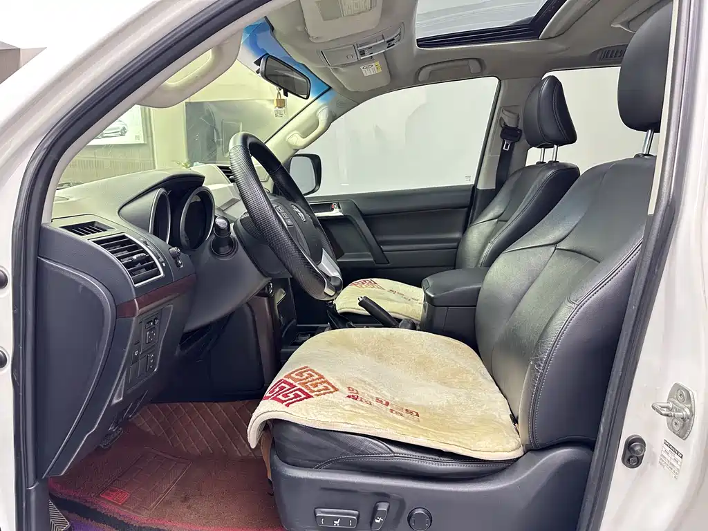 Toyota Land Cruiser Prado 2014 4.0L AT TX-L NAVI