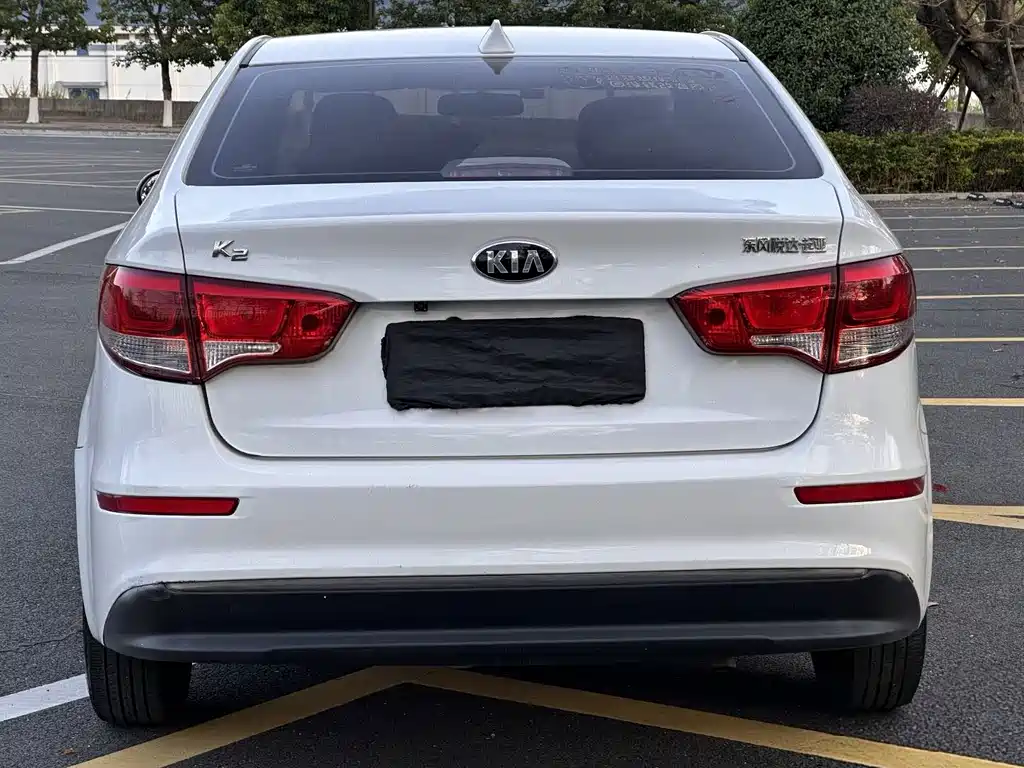 Kia K2 — миниатюра 9