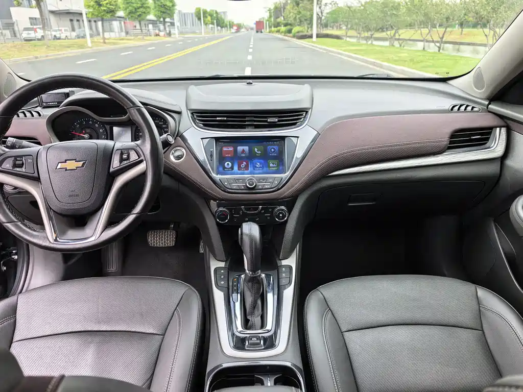Chevrolet Malibu — миниатюра 10