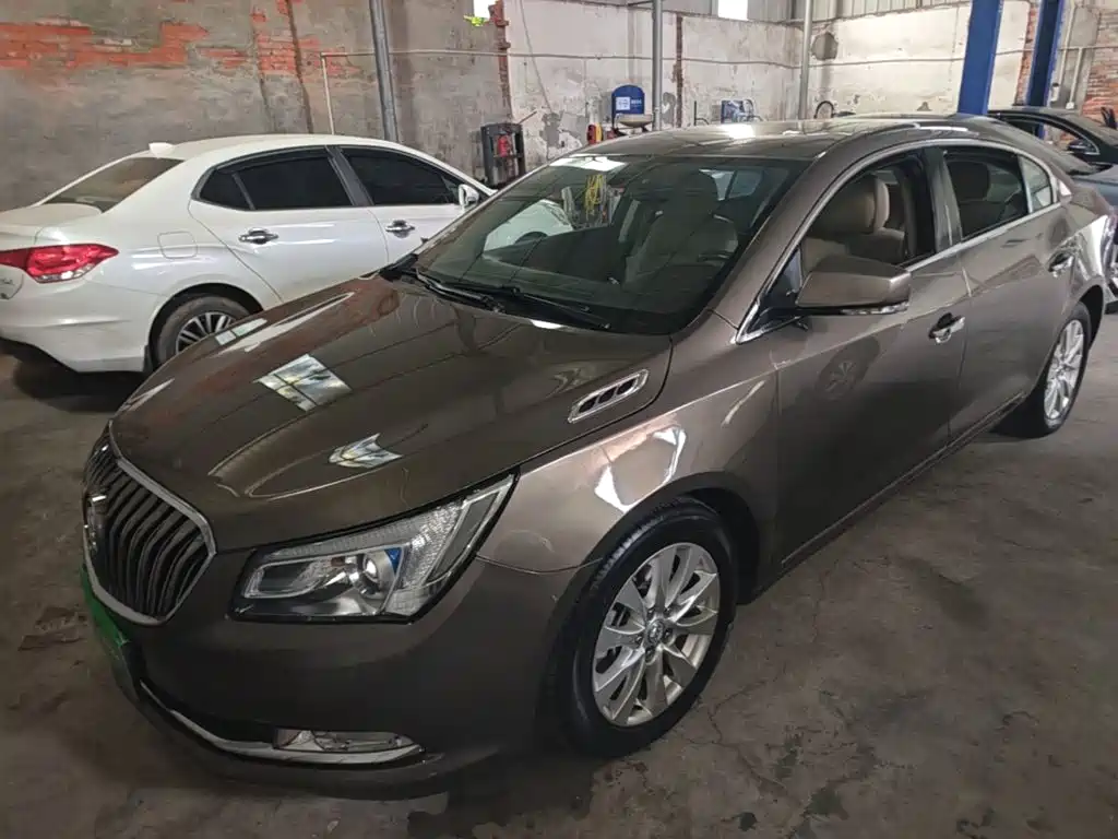 Buick LaCrosse — миниатюра 2