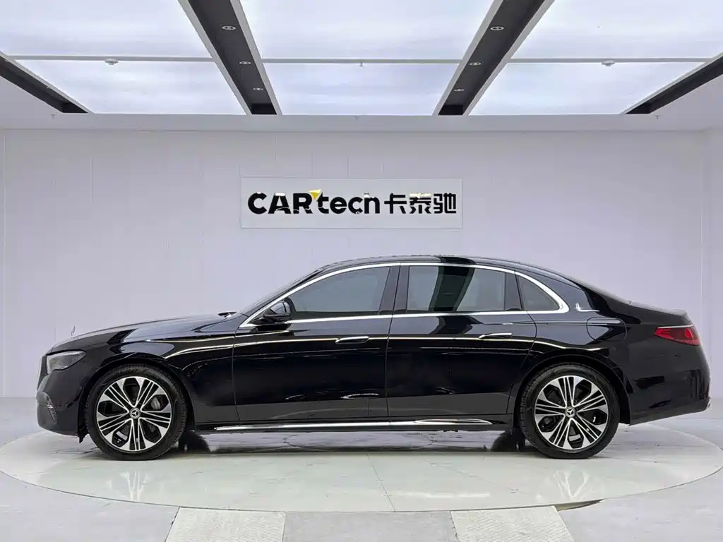 Mercedes-Benz E-Class New Energy — миниатюра 2
