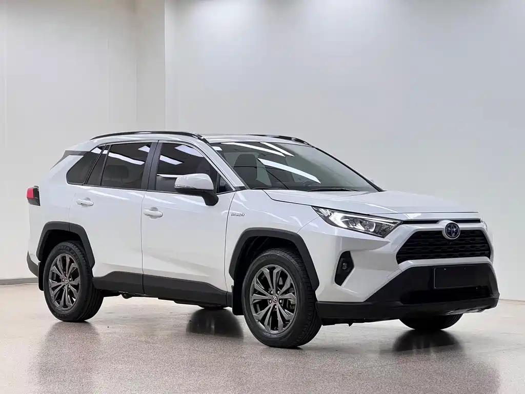 Toyota RAV4 Prime — миниатюра 3