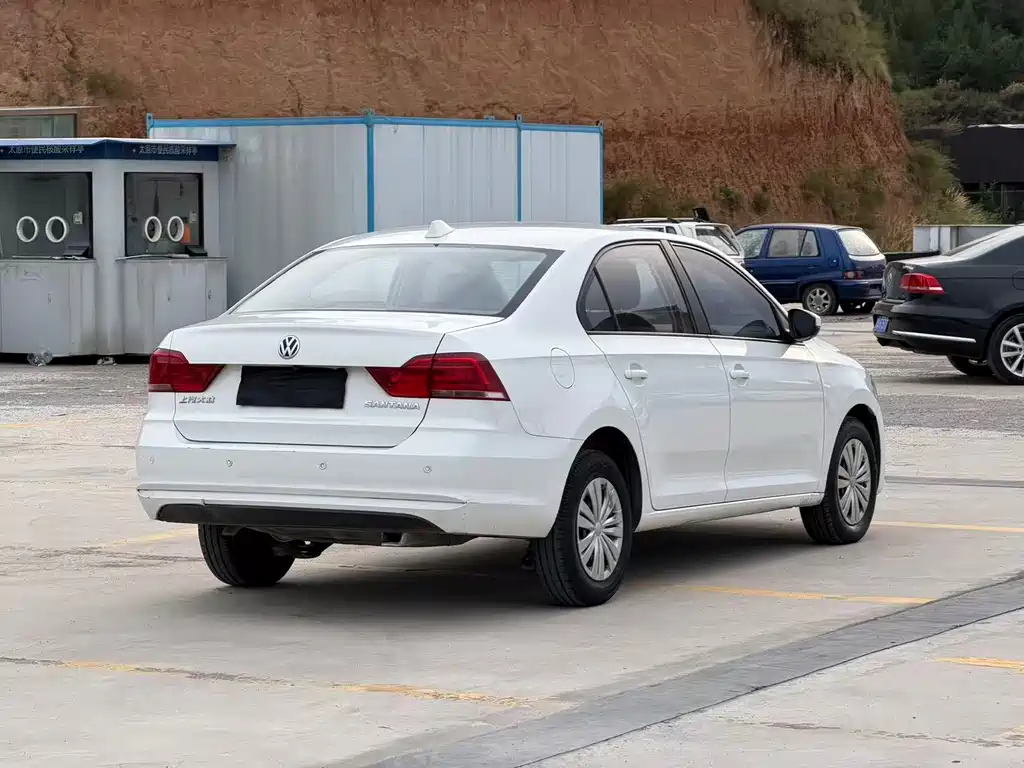 Volkswagen Santana — миниатюра 7