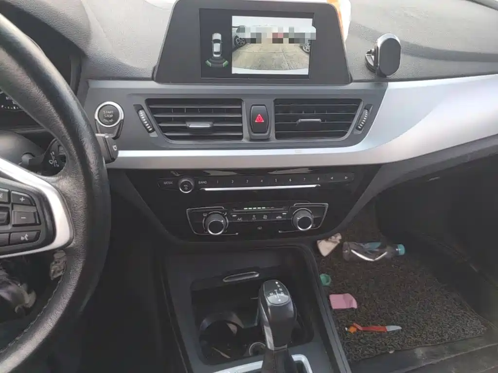 BMW 1 Series — миниатюра 18