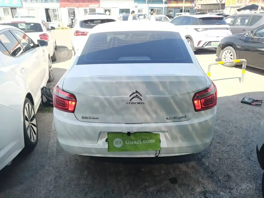 Citroen Elysee — миниатюра 6