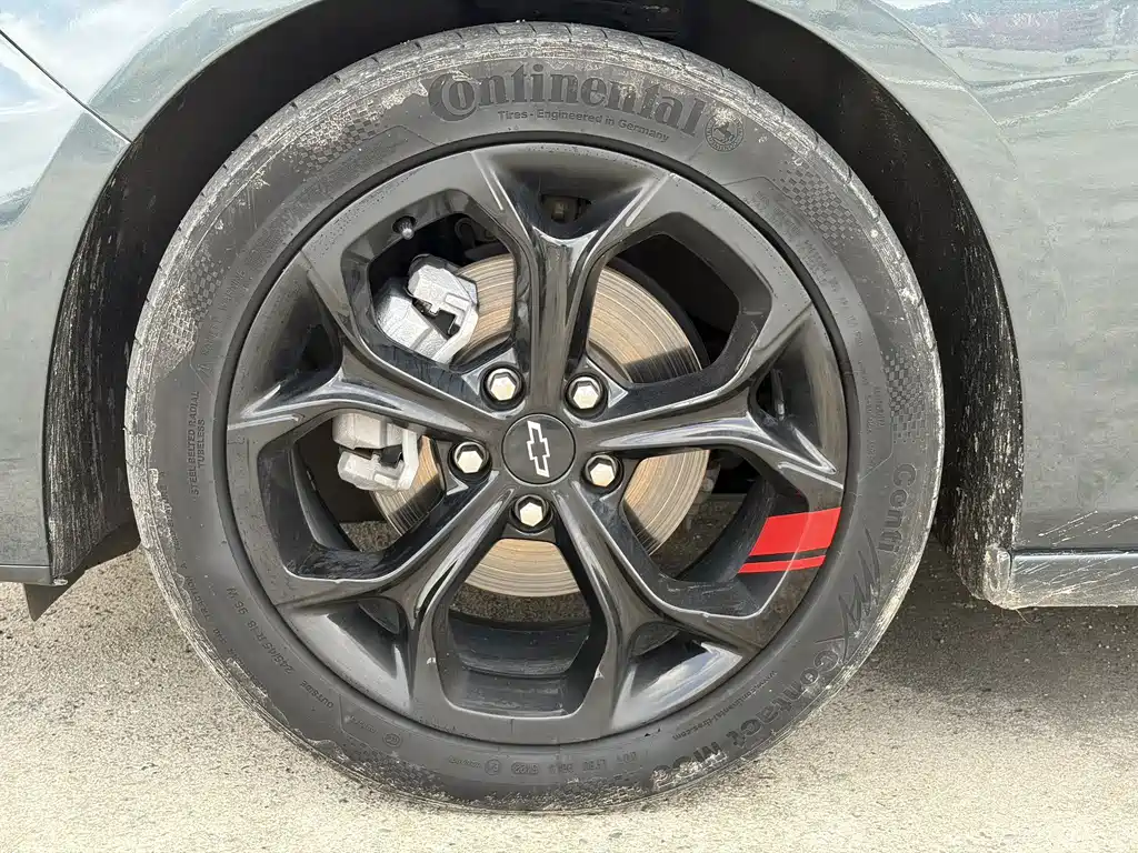 Chevrolet Malibu XL — миниатюра 10