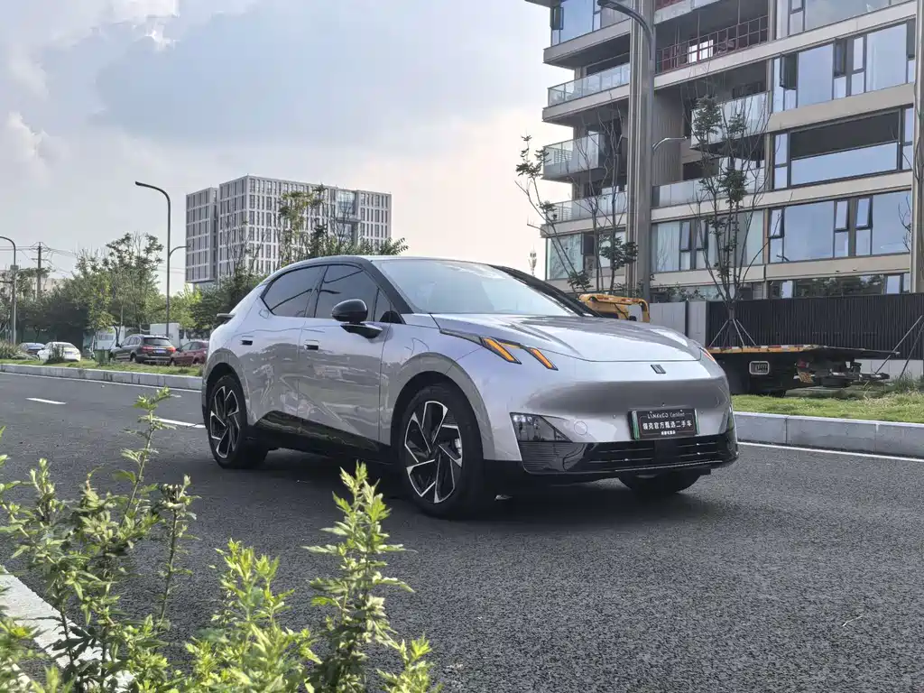 Lynk & Co Z20 — миниатюра 3
