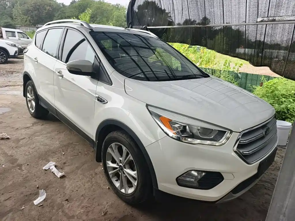 Ford Kuga — миниатюра 4