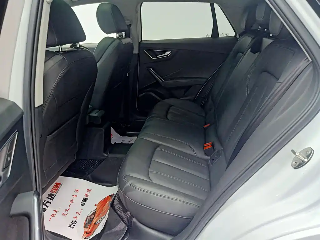 Audi Q2L — миниатюра 15