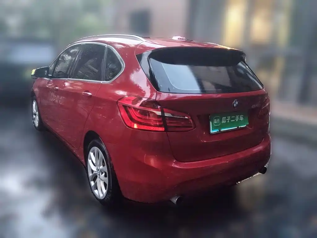 BMW 2 Series Active Tourer — миниатюра 25