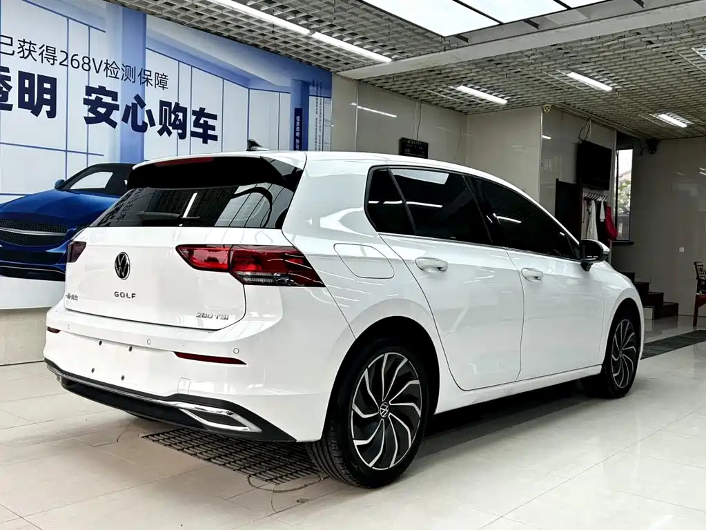 Volkswagen Golf — миниатюра 4