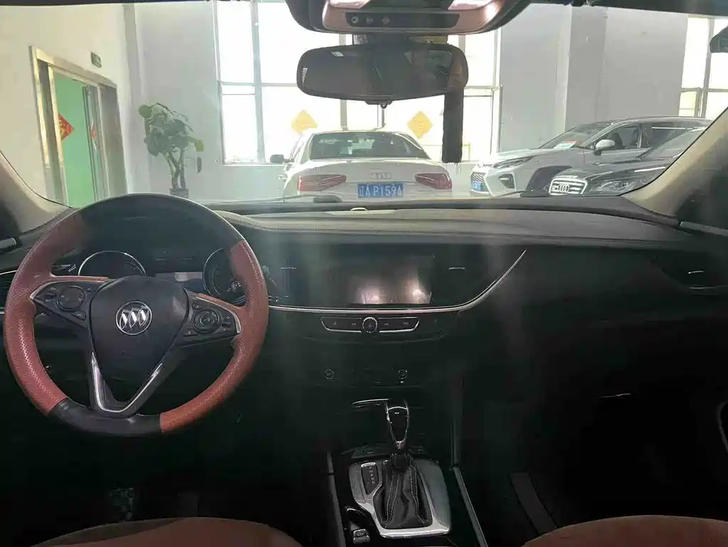 Buick Regal — миниатюра 4