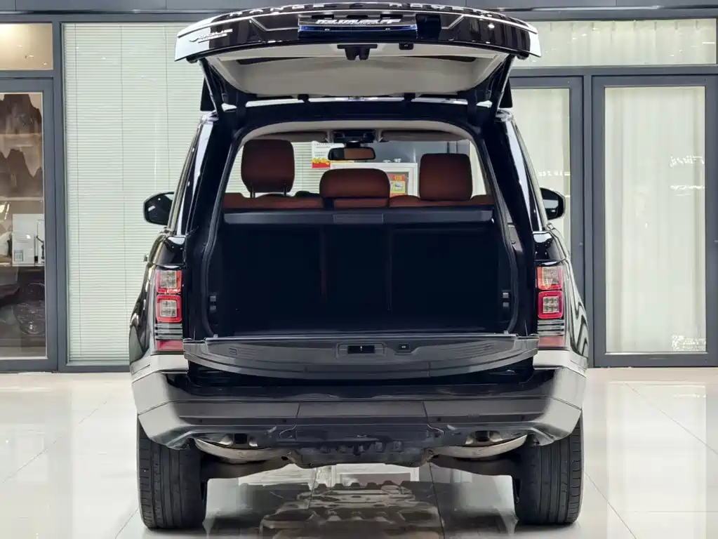 Land Rover Range Rover — миниатюра 13