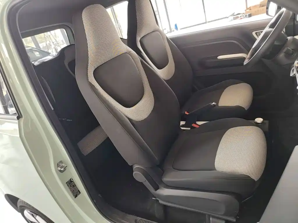 Wuling MINIEV — миниатюра 25