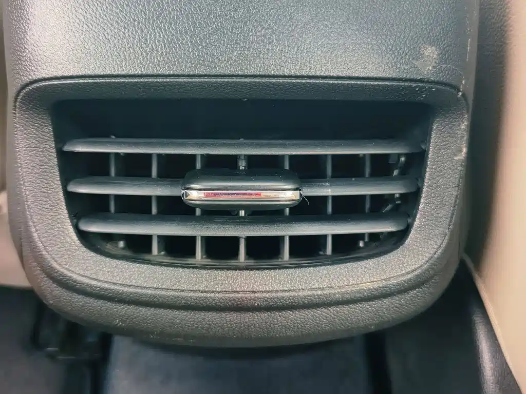 Buick Excelle — миниатюра 17