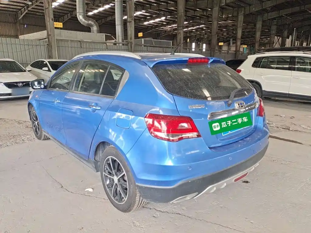Geely Emgrand — миниатюра 5