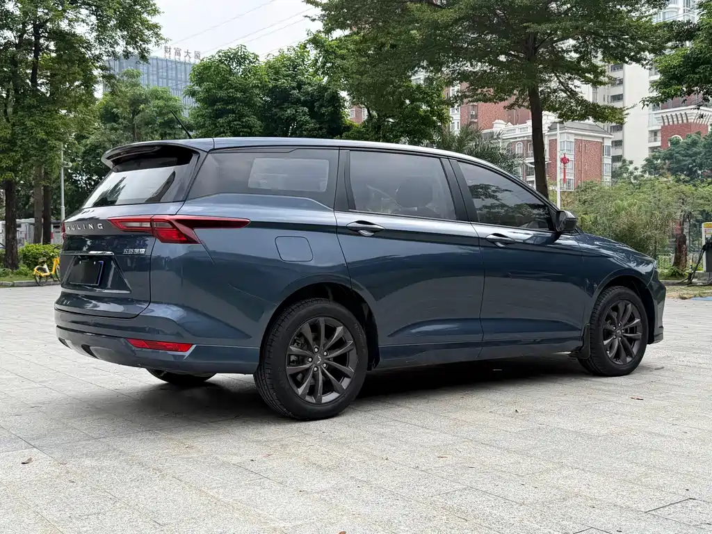 Wuling Victory — миниатюра 15