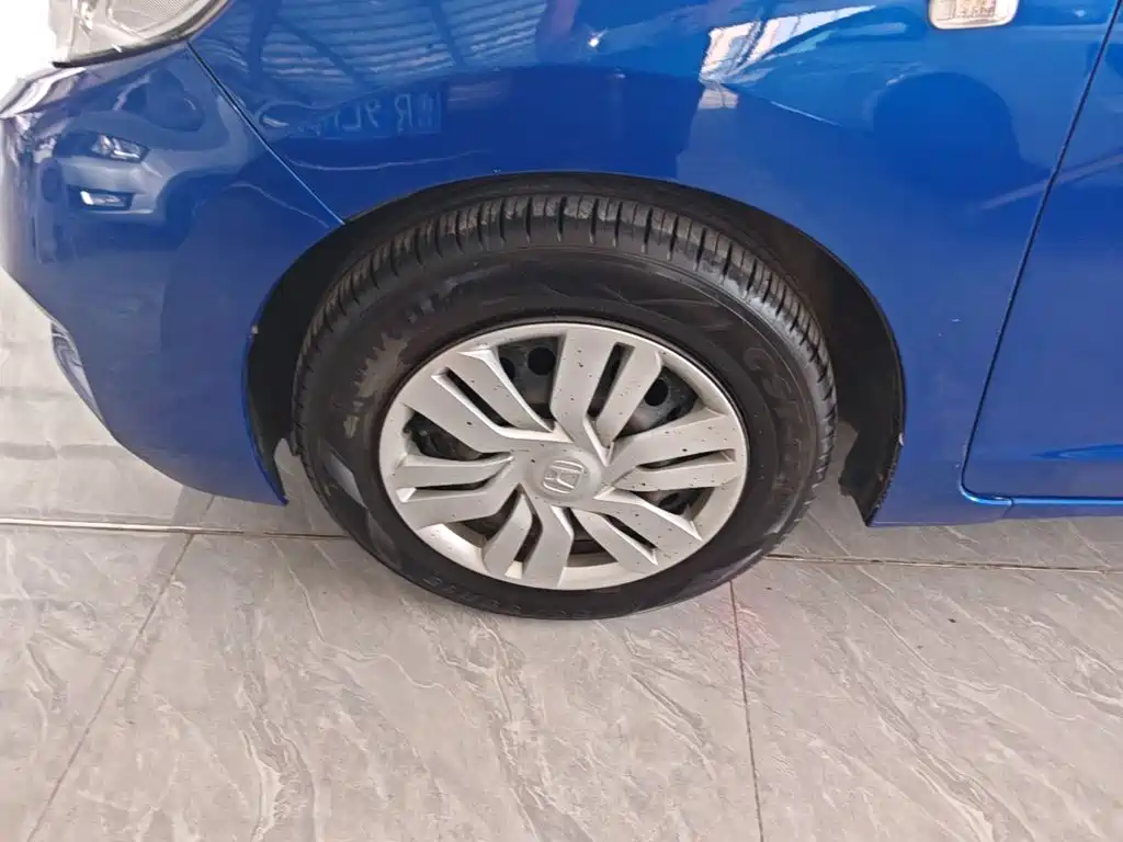 Honda Fit — миниатюра 23
