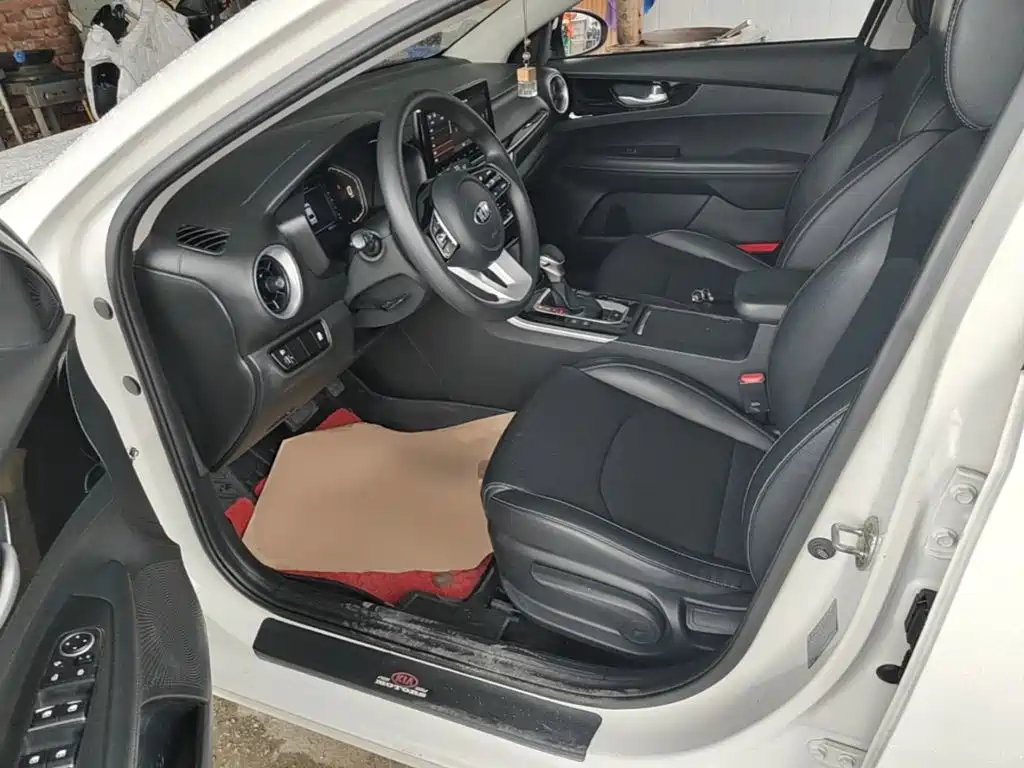 Kia K3 — миниатюра 15