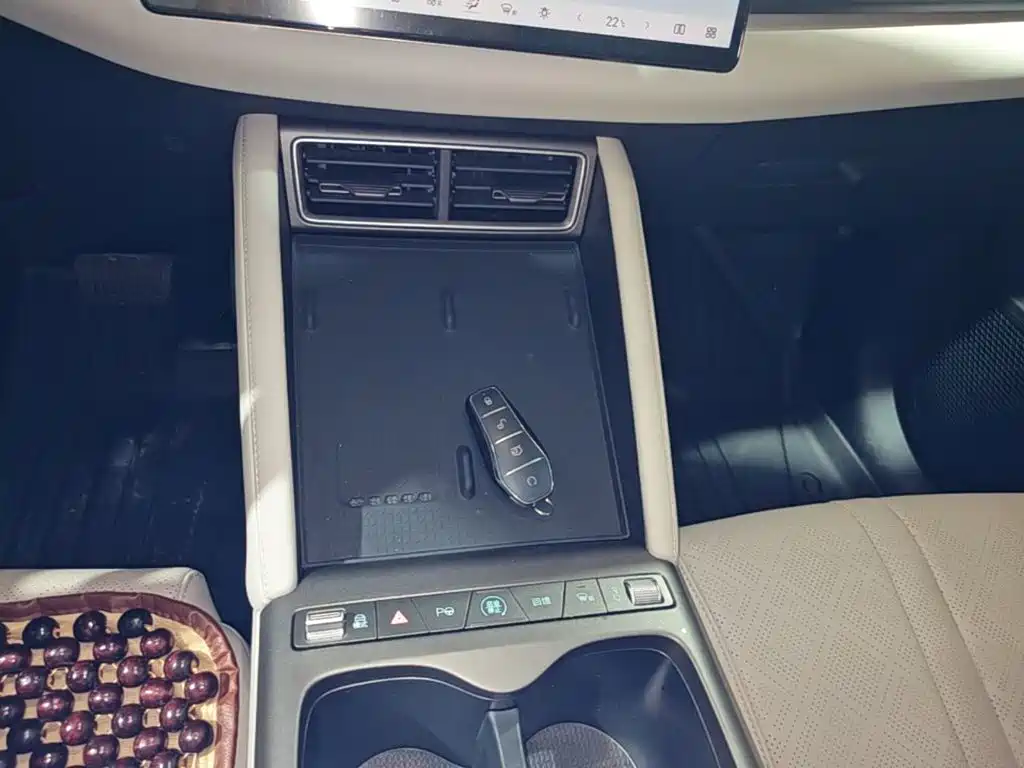 BYD Yuan UP — миниатюра 13