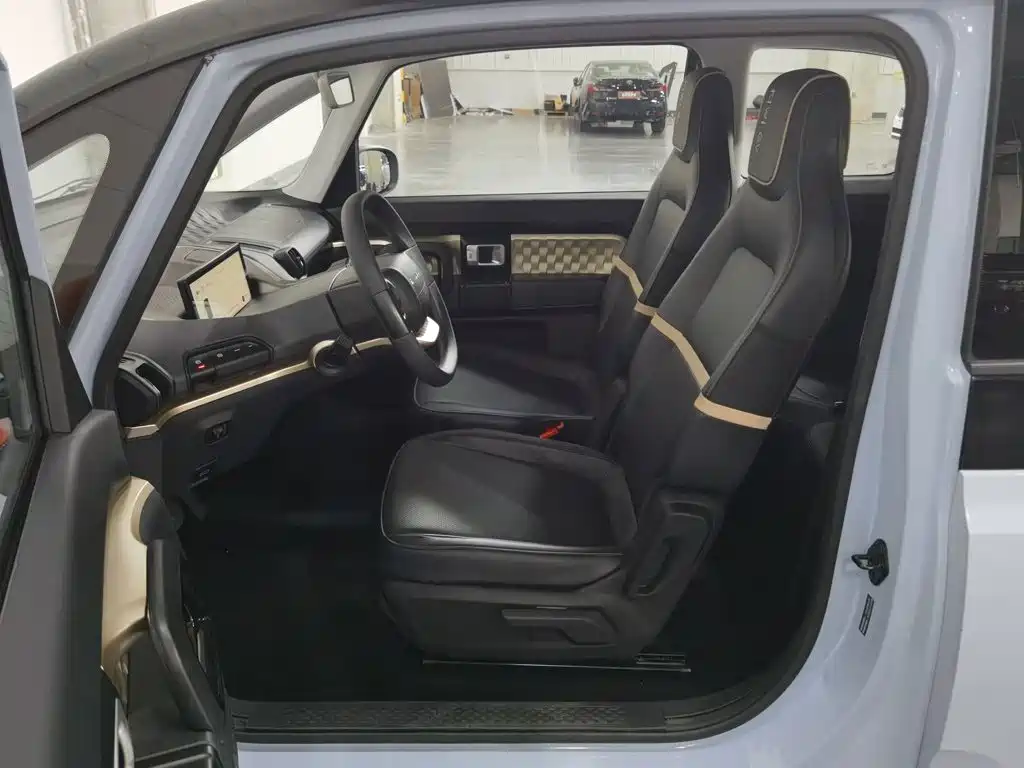 Baojun KiWi EV — миниатюра 10