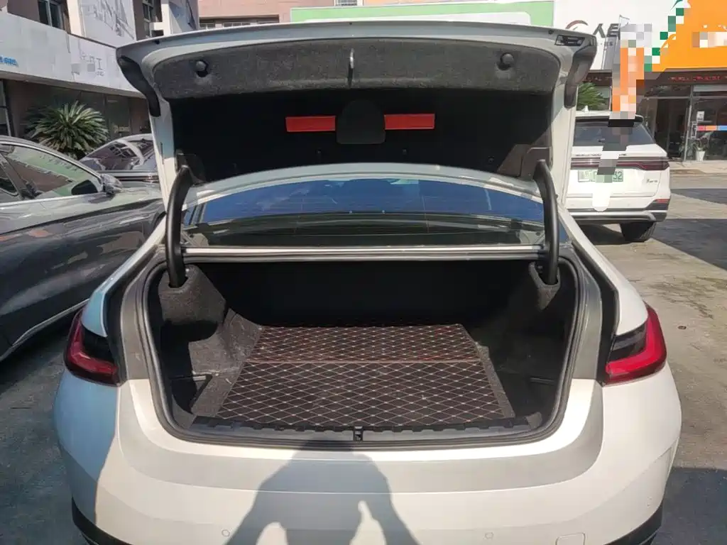 BMW i3 — миниатюра 19