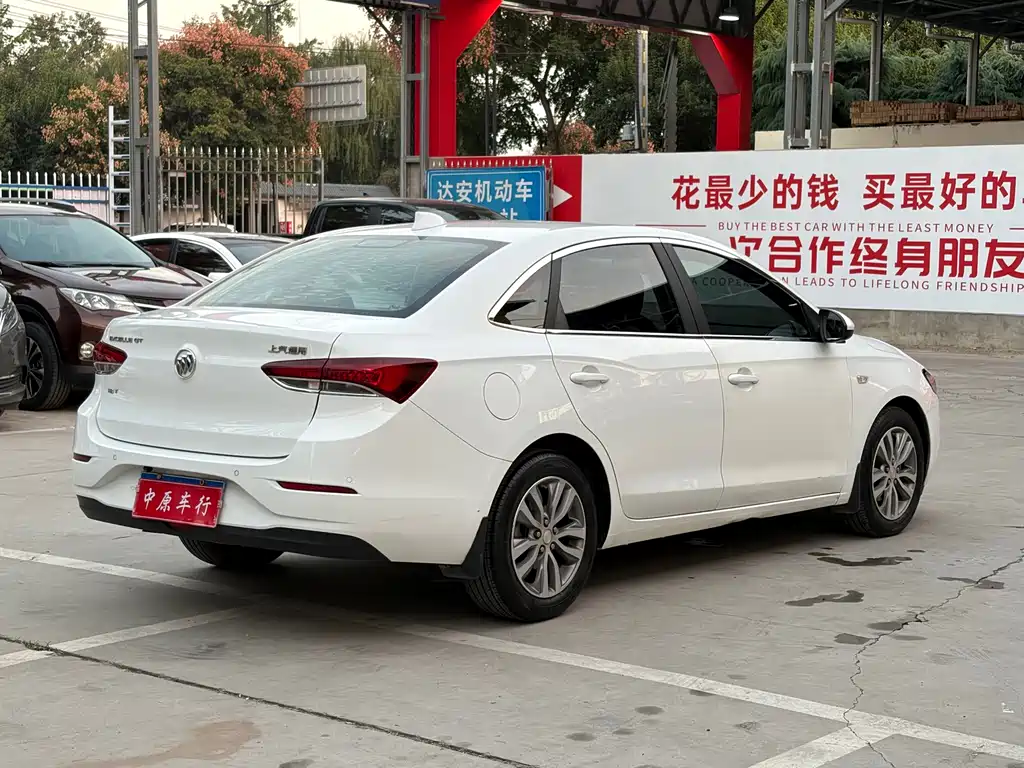 Buick Excelle — миниатюра 17