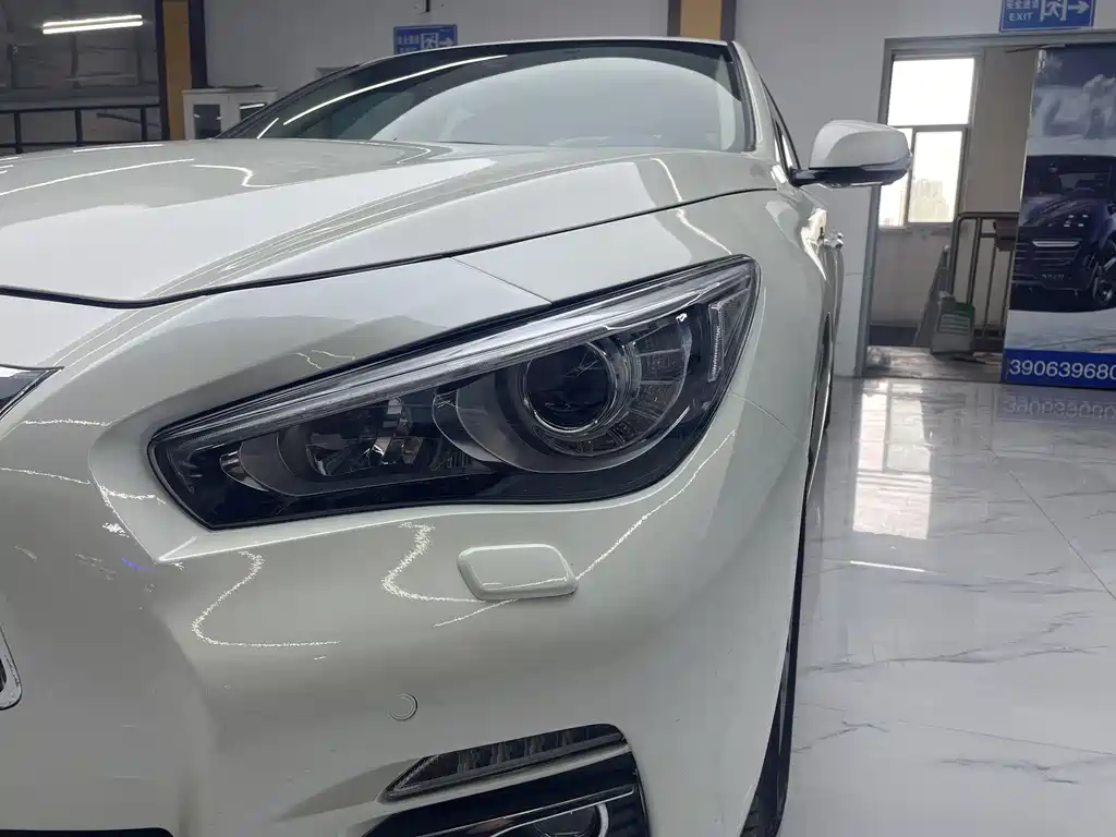 Infiniti Q50L 2016 2.0T