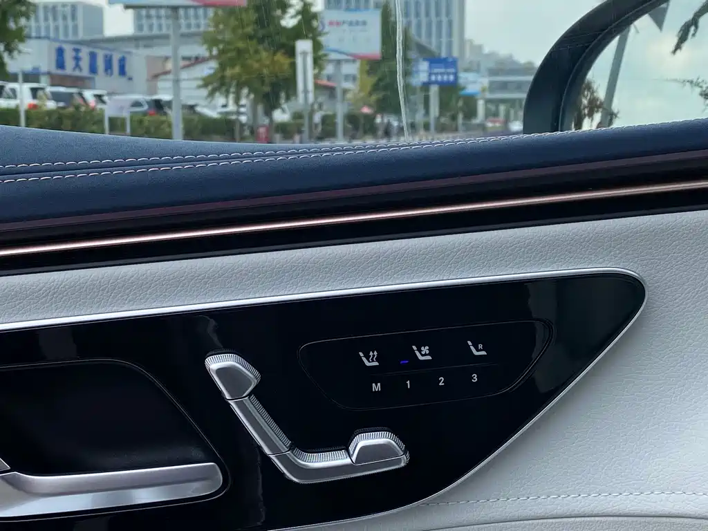 Mercedes-Benz EQE — миниатюра 19