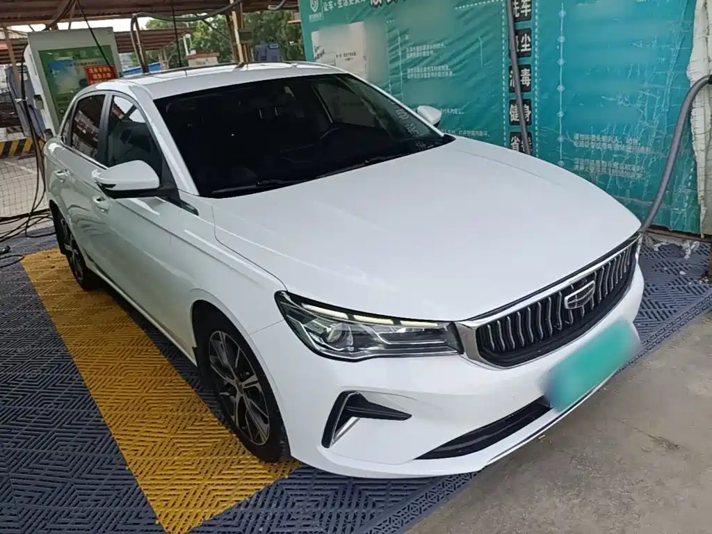 Geely Emgrand — миниатюра 4