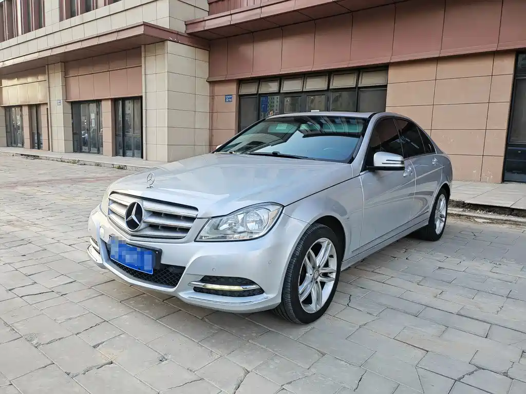 Mercedes-Benz C-Class 2013