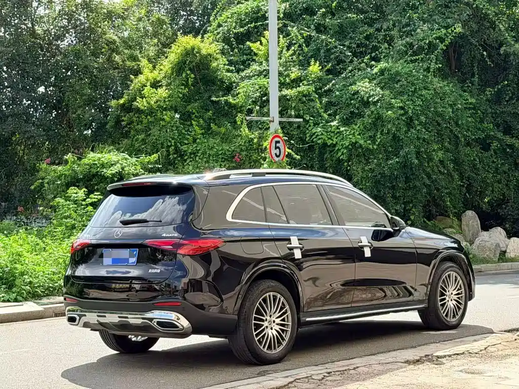 Mercedes-Benz GLC — миниатюра 8