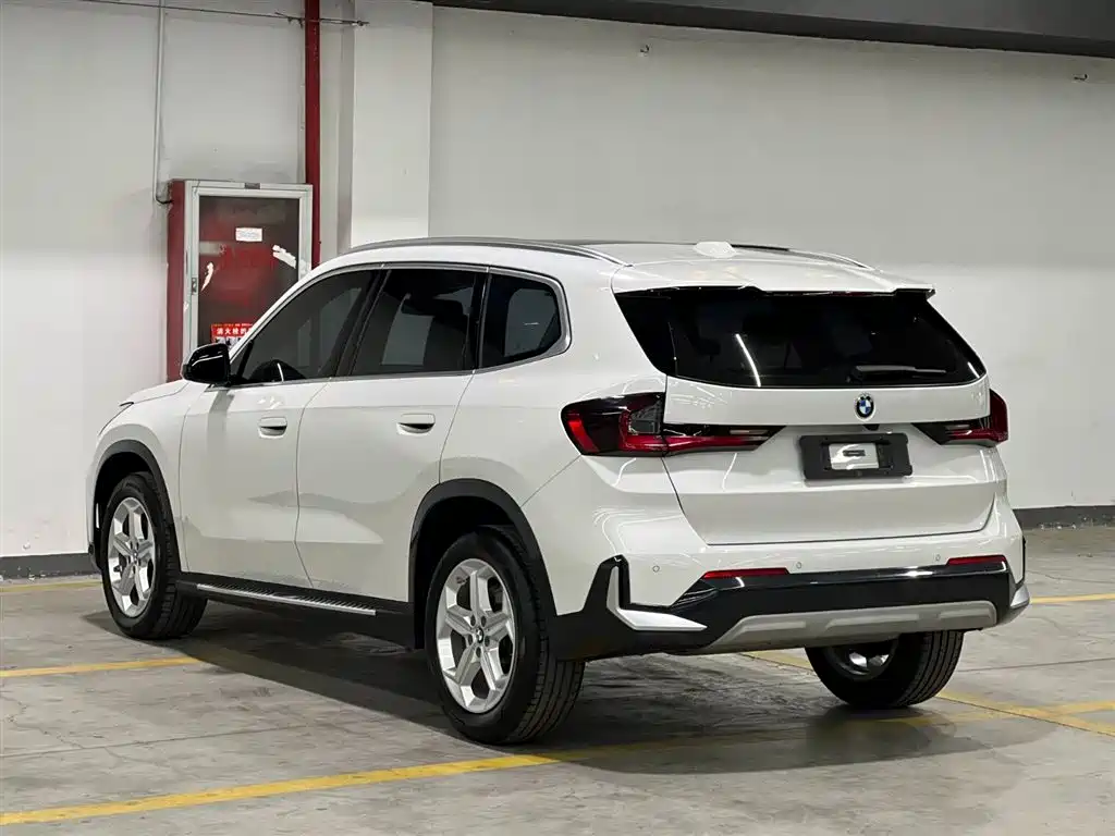 BMW X1 2023 sDrive20Li X