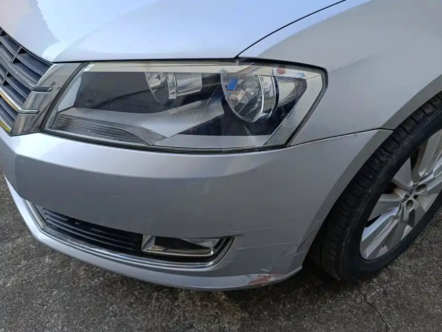 Volkswagen Lavida — миниатюра 5
