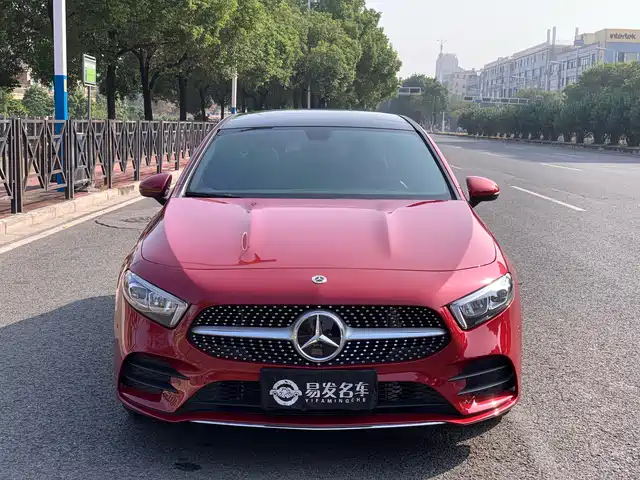 MERCEDES-BENZ A CLASS
