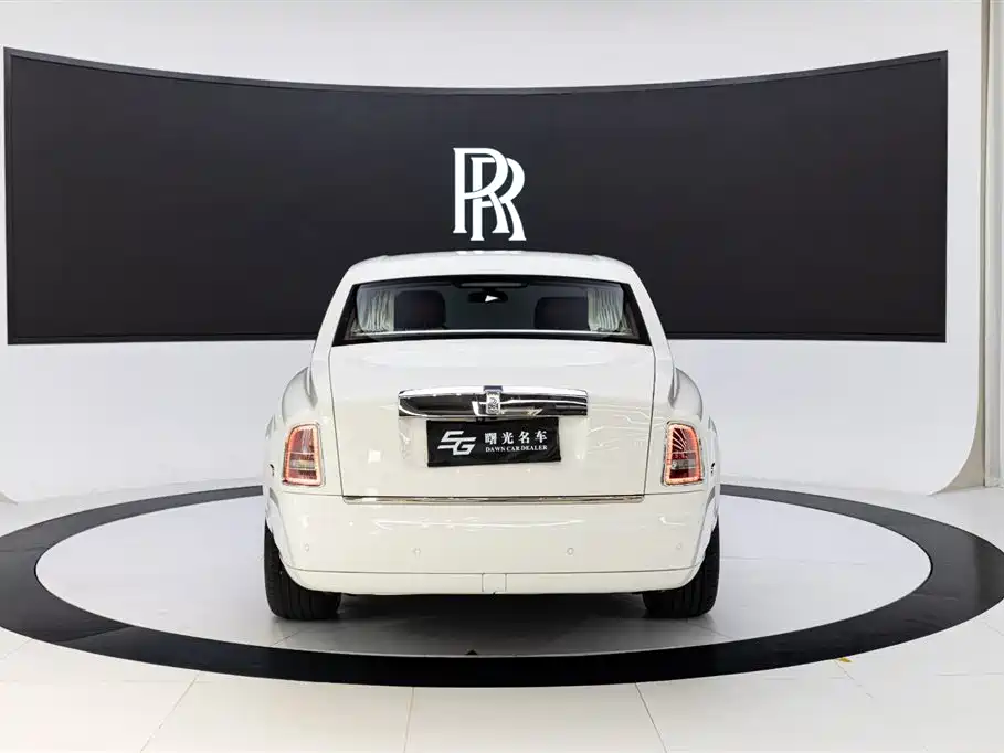 Rolls-Royce Phantom 6.7L Extended Edition EWB, фото 5