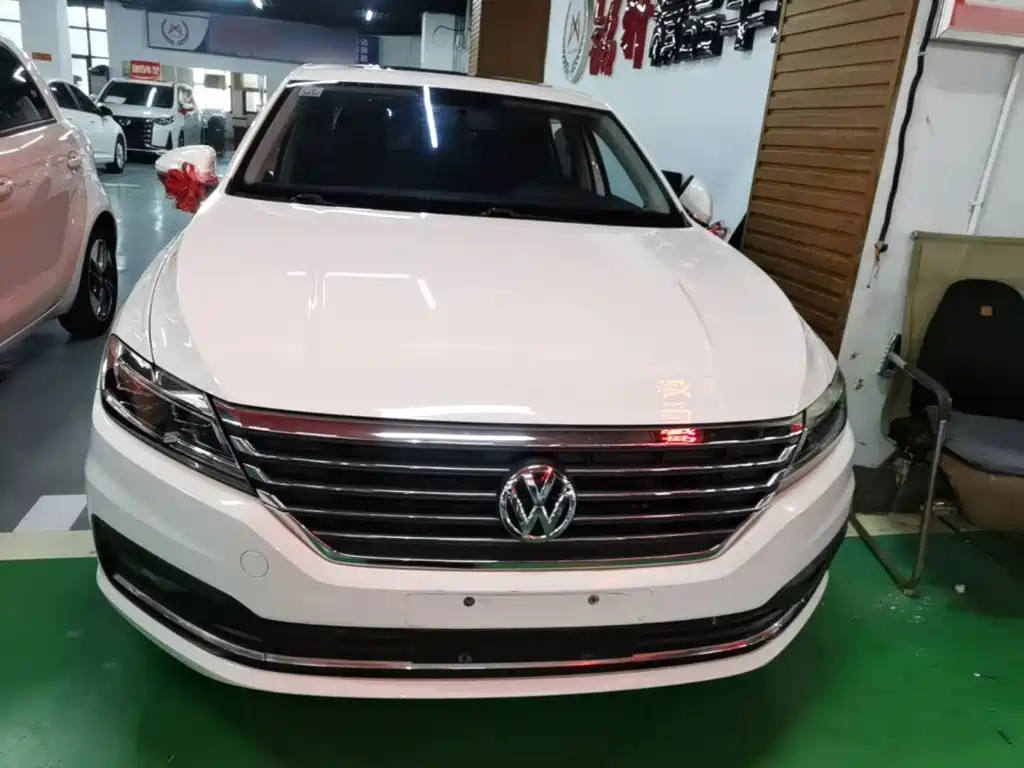 Volkswagen Lavida — миниатюра 3