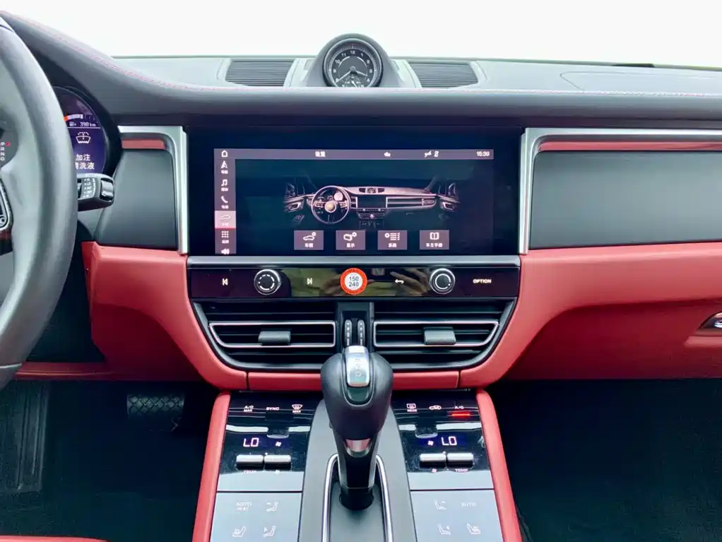 Porsche Macan — миниатюра 22