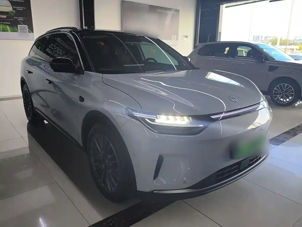 Leapmotor Leapmotor C11 — миниатюра 4