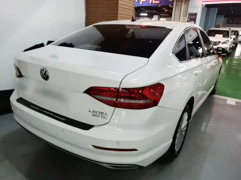 Volkswagen Lavida — миниатюра 7